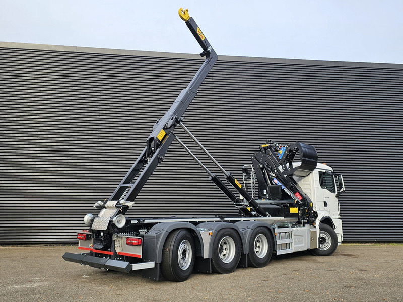 MAN TGS 35.470 8x4 / HMF 2243 Z KRAAN + HAAKARM - Hook lift truck, Crane truck: picture 4 MAN TGS 35.470 8x4 / HMF 2243 Z KRAAN + HAAKARM - Hook lift truck, Crane truck: picture 4