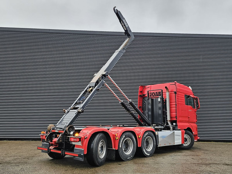 MAN TGX 35.500 / 8x4-4 / HOOKLIFT / ABROLL-KIPPER - Hook lift truck: picture 4 MAN TGX 35.500 / 8x4-4 / HOOKLIFT / ABROLL-KIPPER - Hook lift truck: picture 4