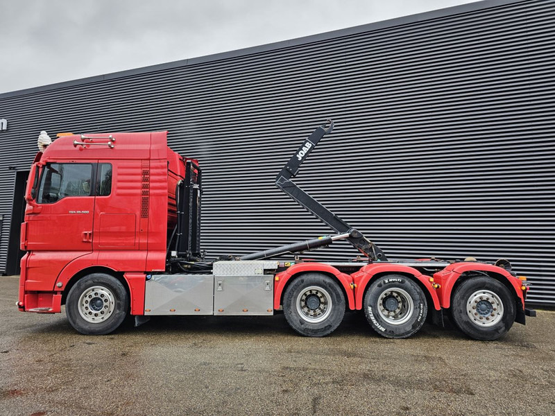 MAN TGX 35.500 / 8x4-4 / HOOKLIFT / ABROLL-KIPPER - Hook lift truck: picture 2 MAN TGX 35.500 / 8x4-4 / HOOKLIFT / ABROLL-KIPPER - Hook lift truck: picture 2