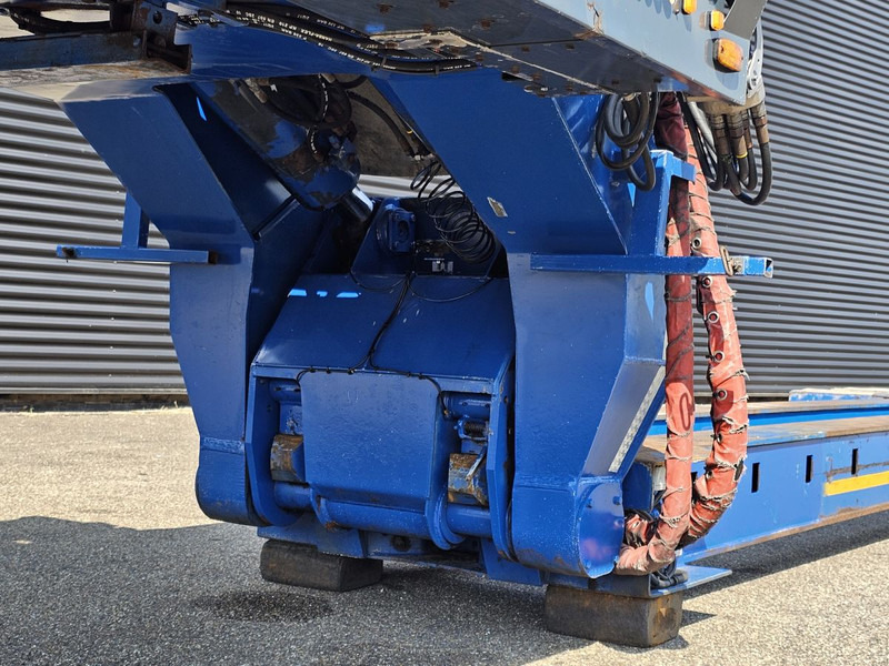 Nooteboom EURO-54-03 / REMOVABLE NECK / 550CM EXTENDABLE leasing Nooteboom EURO-54-03 / REMOVABLE NECK / 550CM EXTENDABLE: picture 8