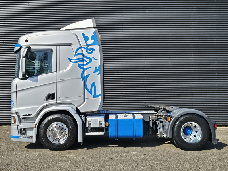 Scania R450 4x2 / PTO / RETARDER / FULL AIR - Tractor unit: picture 3 Scania R450 4x2 / PTO / RETARDER / FULL AIR - Tractor unit: picture 3