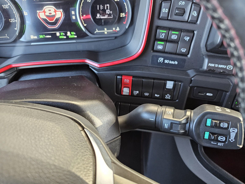 Scania S730 V8 6x4 / HYDRAULIC / FULL AIR / RETARDER leasing Scania S730 V8 6x4 / HYDRAULIC / FULL AIR / RETARDER: picture 17