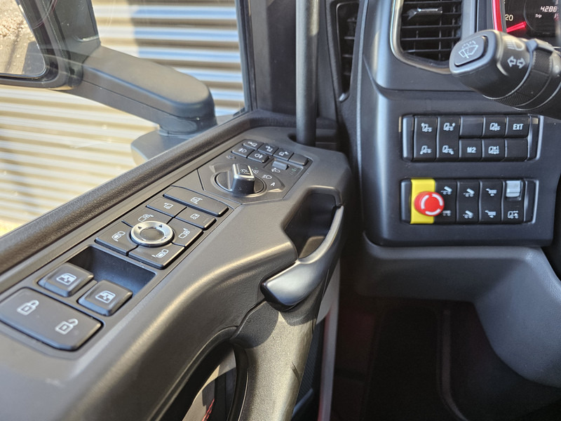 Scania S730 V8 6x4 / HYDRAULIC / FULL AIR / RETARDER leasing Scania S730 V8 6x4 / HYDRAULIC / FULL AIR / RETARDER: picture 19