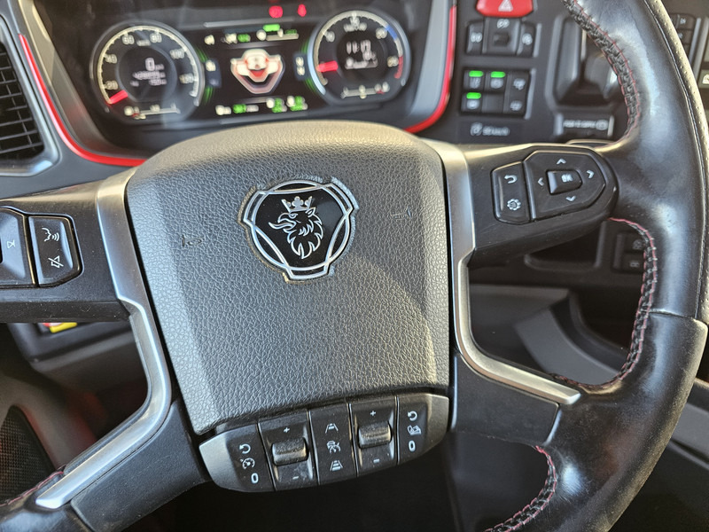 Scania S730 V8 6x4 / HYDRAULIC / FULL AIR / RETARDER leasing Scania S730 V8 6x4 / HYDRAULIC / FULL AIR / RETARDER: picture 16