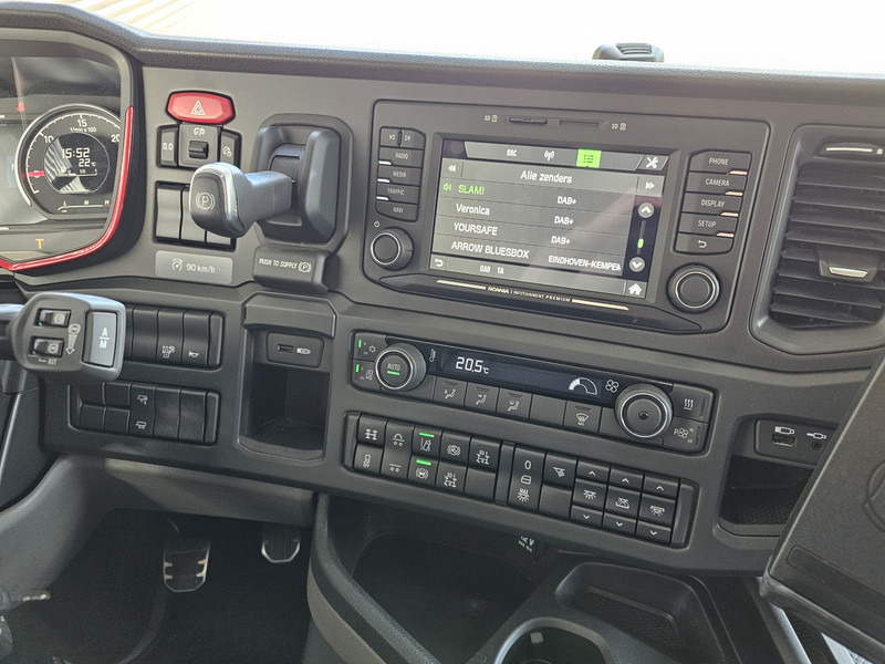 Tractor unit Scania T660 V8 6x4 TORPEDO / HAUBER / SHOW TRUCK: picture 14