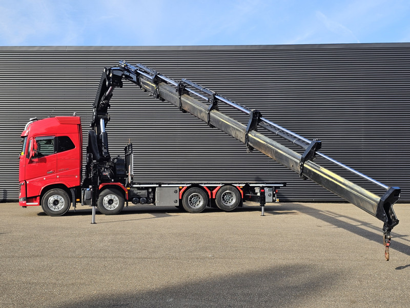 Volvo FH 16.650 8x4 / HIAB 105 t/m CRANE / KRAN - Dropside/ Flatbed truck, Crane truck: picture 3 Volvo FH 16.650 8x4 / HIAB 105 t/m CRANE / KRAN - Dropside/ Flatbed truck, Crane truck: picture 3