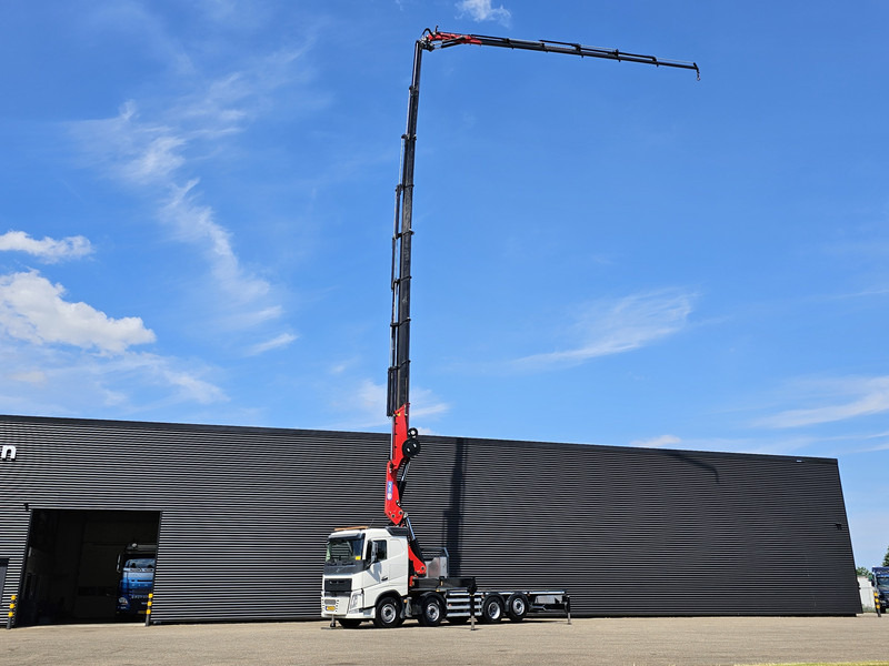 Volvo FH 540 8x2/6 / 85 t/m CRANE + JIB / KRAN / RETARDER - Crane truck: picture 2 Volvo FH 540 8x2/6 / 85 t/m CRANE + JIB / KRAN / RETARDER - Crane truck: picture 2