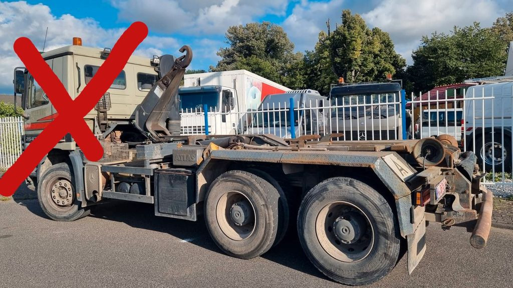 Atlas Abrollkipperaufbau 3 Achser Atlas Abrollkipperaufbau 3 Achser - Hook lift truck: picture 1 Atlas Abrollkipperaufbau 3 Achser Atlas Abrollkipperaufbau 3 Achser - Hook lift truck: picture 1