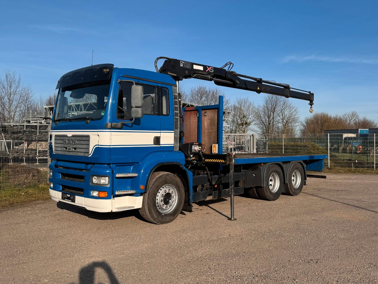 MAN 26.350 6X4 Pritsche mit Kran - Crane truck: picture 5 MAN 26.350 6X4 Pritsche mit Kran - Crane truck: picture 5