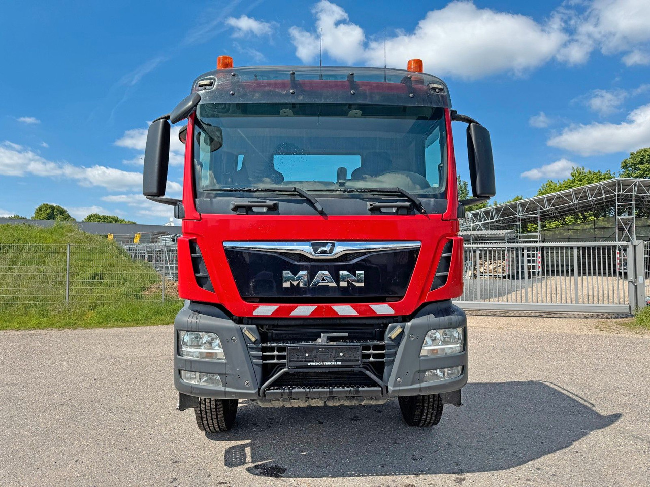 Tipper MAN 35.470 8X4 Kipperfahrgestell Reifen 12 X NEU Top: picture 10