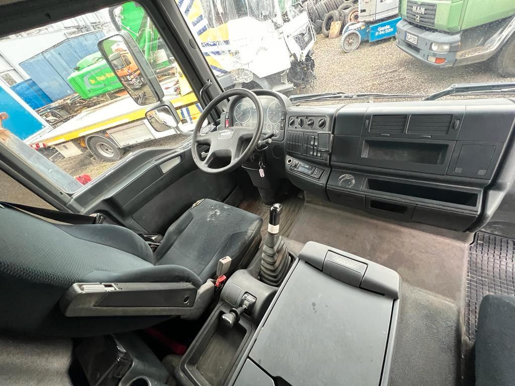 MAN 8.180 4X2 offene Pritsche MAN 8.180 4X2 offene Pritsche - Open body delivery van: picture 4 MAN 8.180 4X2 offene Pritsche MAN 8.180 4X2 offene Pritsche - Open body delivery van: picture 4