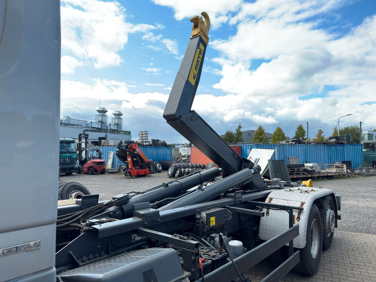 Marell Abrollkipperaufbau 3 Achser - Hook lift truck: picture 3 Marell Abrollkipperaufbau 3 Achser - Hook lift truck: picture 3