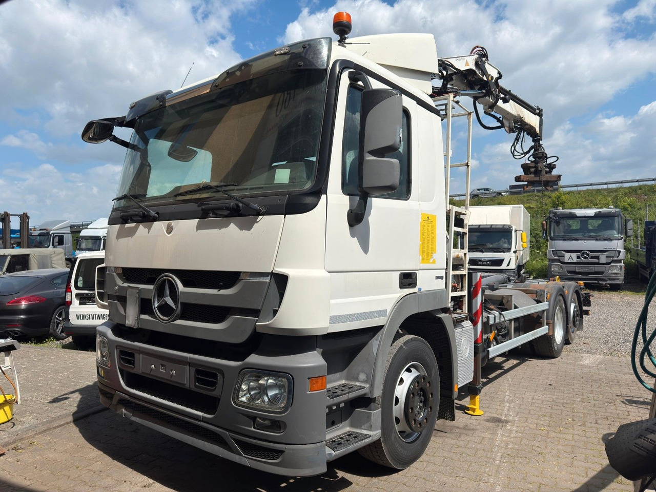 Mercedes-Benz 2541 6x2 ARK Meiller 20.65 | ATLA 120.2E mit 5&6 - Hook lift truck, Crane truck: picture 1 Mercedes-Benz 2541 6x2 ARK Meiller 20.65 | ATLA 120.2E mit 5&6 - Hook lift truck, Crane truck: picture 1
