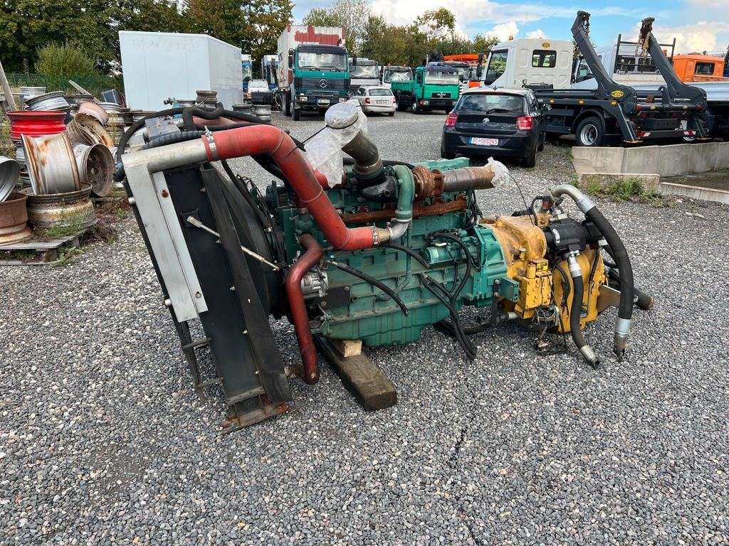 VOLVO PENTA & DANA SPICER Top Zustand - Engine for Truck: picture 1 VOLVO PENTA & DANA SPICER Top Zustand - Engine for Truck: picture 1