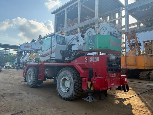 Link-Belt RTC8050-2 - Rough terrain crane: picture 2 Link-Belt RTC8050-2 - Rough terrain crane: picture 2