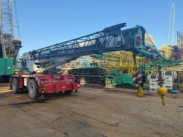 Link-Belt RTC8050-2 - Rough terrain crane: picture 4 Link-Belt RTC8050-2 - Rough terrain crane: picture 4