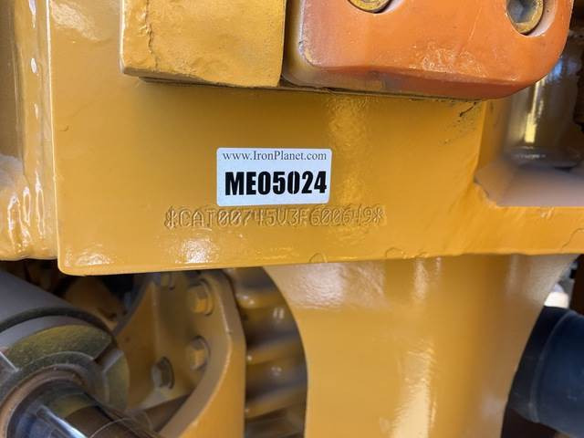 Articulated dumper CAT 745: picture 15