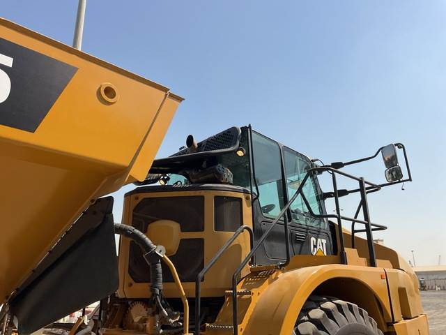 Articulated dumper CAT 745: picture 19