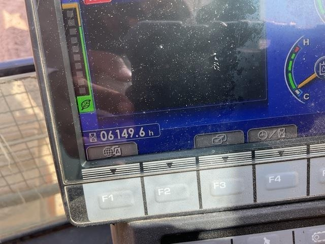 Komatsu PC500LC-10MO - Crawler excavator: picture 3 Komatsu PC500LC-10MO - Crawler excavator: picture 3