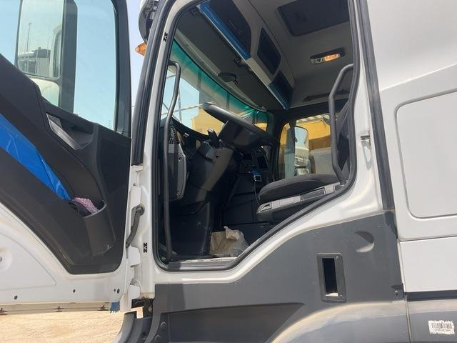 Mercedes-Benz Arocs 4240 leasing Mercedes-Benz Arocs 4240: picture 11