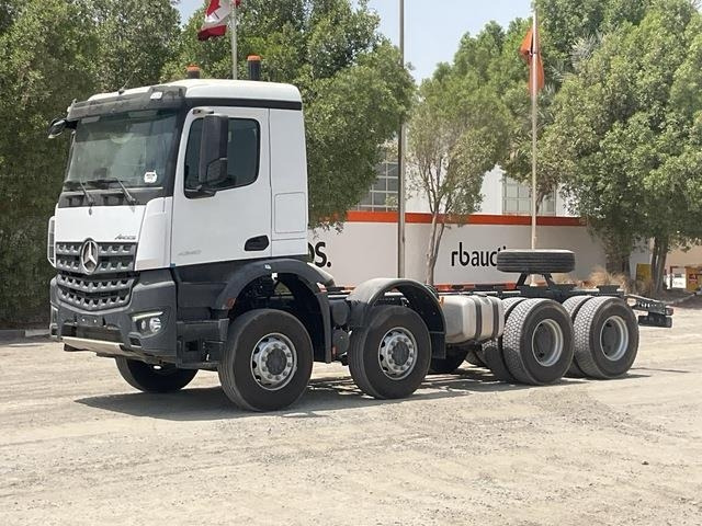 Mercedes-Benz Arocs 4240 - Cab chassis truck: picture 1 Mercedes-Benz Arocs 4240 - Cab chassis truck: picture 1