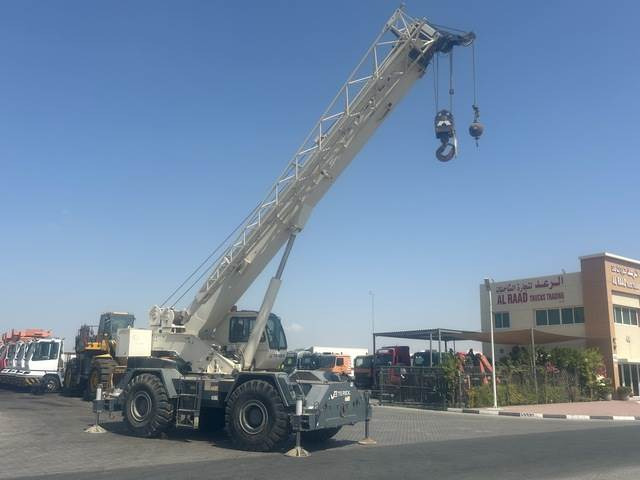 Terex RT555 - Rough terrain crane: picture 4 Terex RT555 - Rough terrain crane: picture 4
