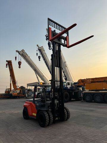 Diesel forklift Toyota 8FD70N: picture 9