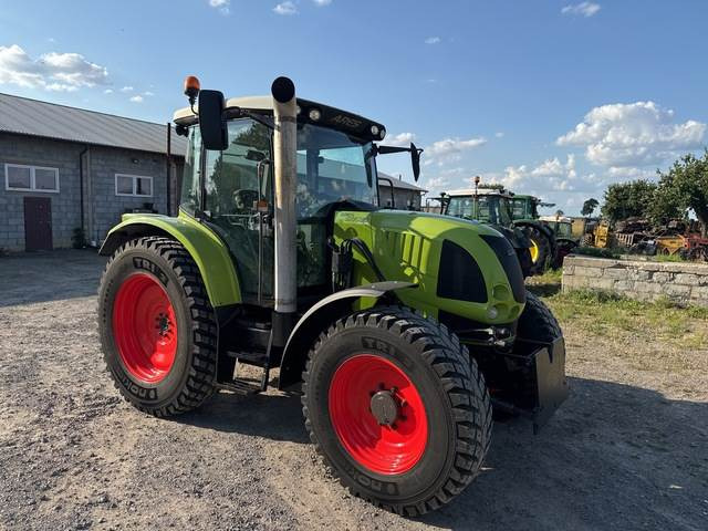 CLAAS Ares 577 - Farm tractor: picture 4 CLAAS Ares 577 - Farm tractor: picture 4