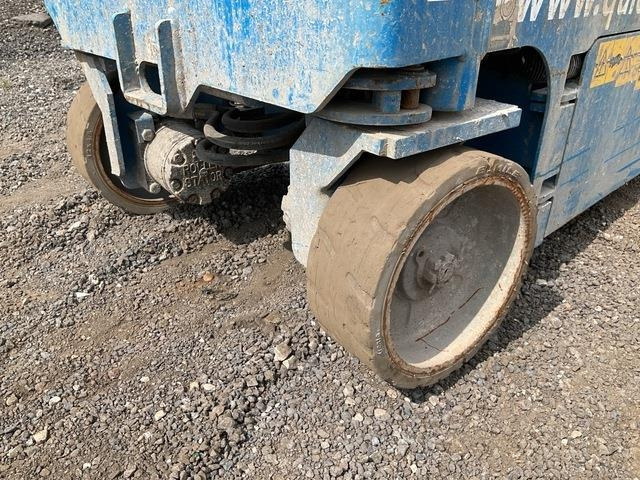 Scissor lift Genie GS1932: picture 8 Scissor lift Genie GS1932: picture 8