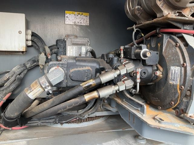 Articulated boom SkyJack SJ85AJ: picture 16