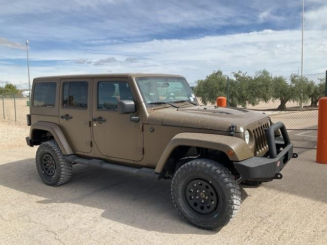 Jeep Wrangler JK Command - Car: picture 4 Jeep Wrangler JK Command - Car: picture 4