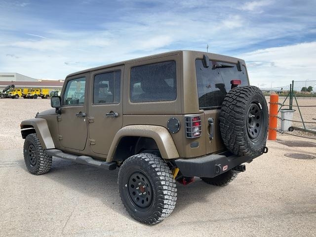 Jeep Wrangler JK Command - Car: picture 2 Jeep Wrangler JK Command - Car: picture 2