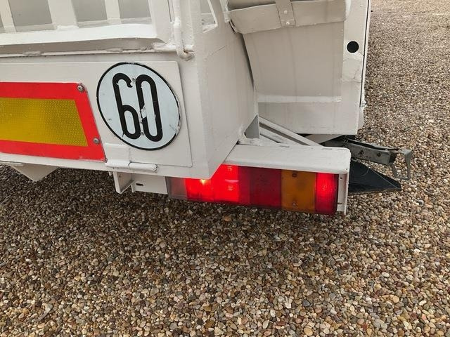 All terrain crane Liebherr LTM1080-1: picture 18