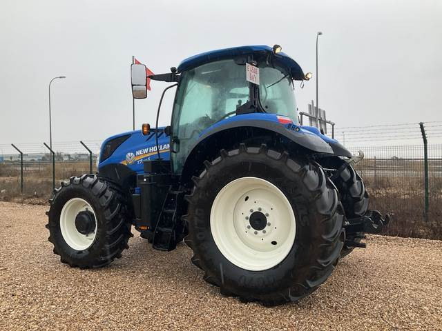 New Holland T7.165S - Farm tractor: picture 2 New Holland T7.165S - Farm tractor: picture 2