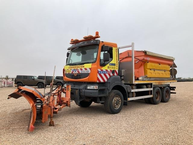 Renault Kerax 430.26 - Snow removal vehicle: picture 1 Renault Kerax 430.26 - Snow removal vehicle: picture 1