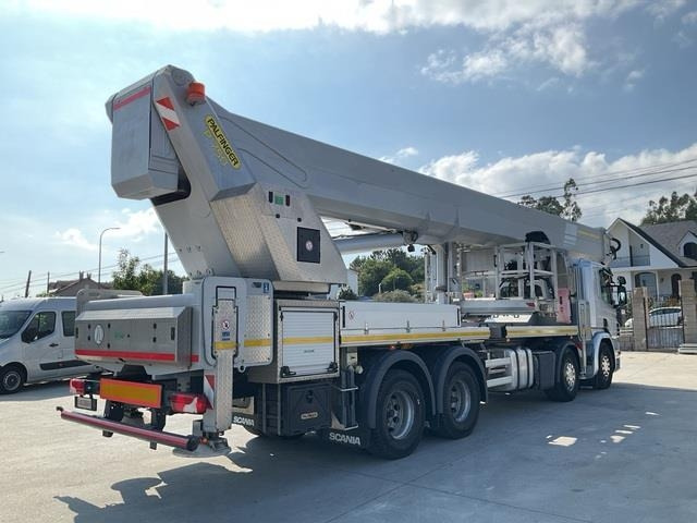 Scania P410LB - Truck mounted aerial platform: picture 3 Scania P410LB - Truck mounted aerial platform: picture 3