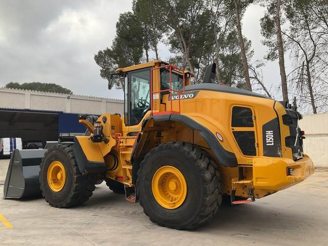 Volvo L150H - Wheel loader: picture 2 Volvo L150H - Wheel loader: picture 2