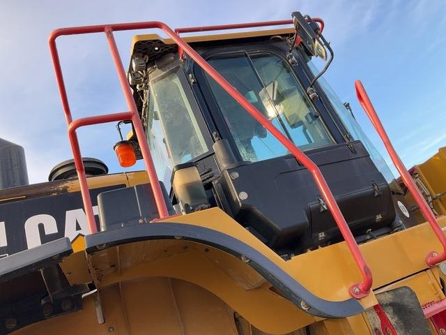 Wheel loader CAT 972M XE: picture 17