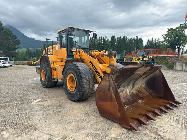 Hyundai HL970 - Wheel loader: picture 4 Hyundai HL970 - Wheel loader: picture 4