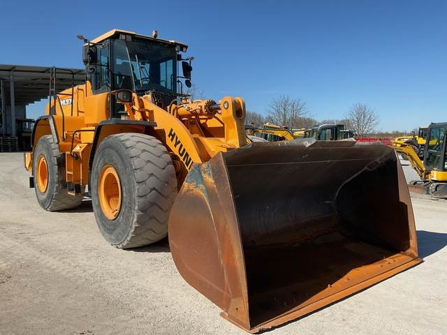 Hyundai HL970 - Wheel loader: picture 4 Hyundai HL970 - Wheel loader: picture 4