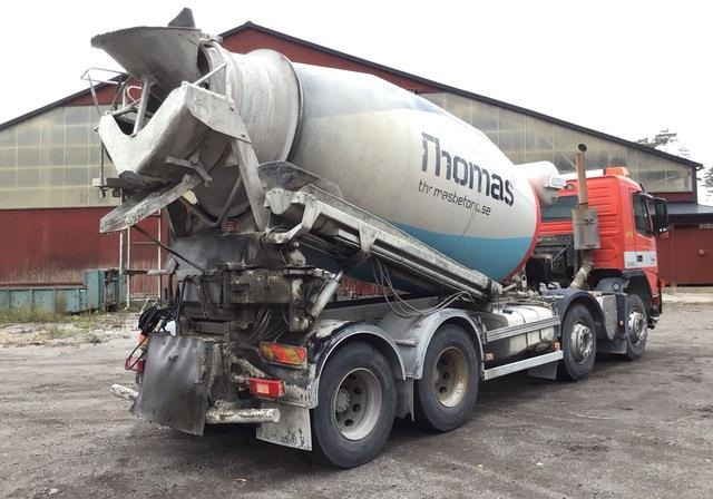 Volvo FM400 - Concrete mixer truck: picture 3 Volvo FM400 - Concrete mixer truck: picture 3