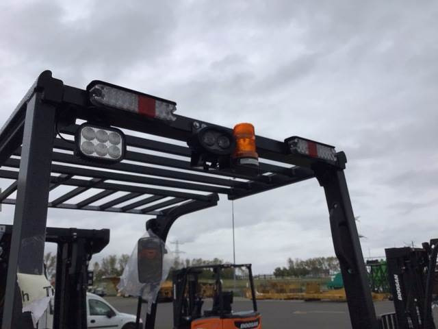 Electric forklift Doosan B35X-7 PLUS: picture 20