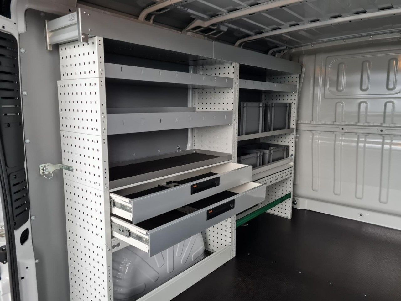 Small van Fiat Ducato 30 Kasten L1H1 KLIMA PDC REGALE TEMPOMAT: picture 7