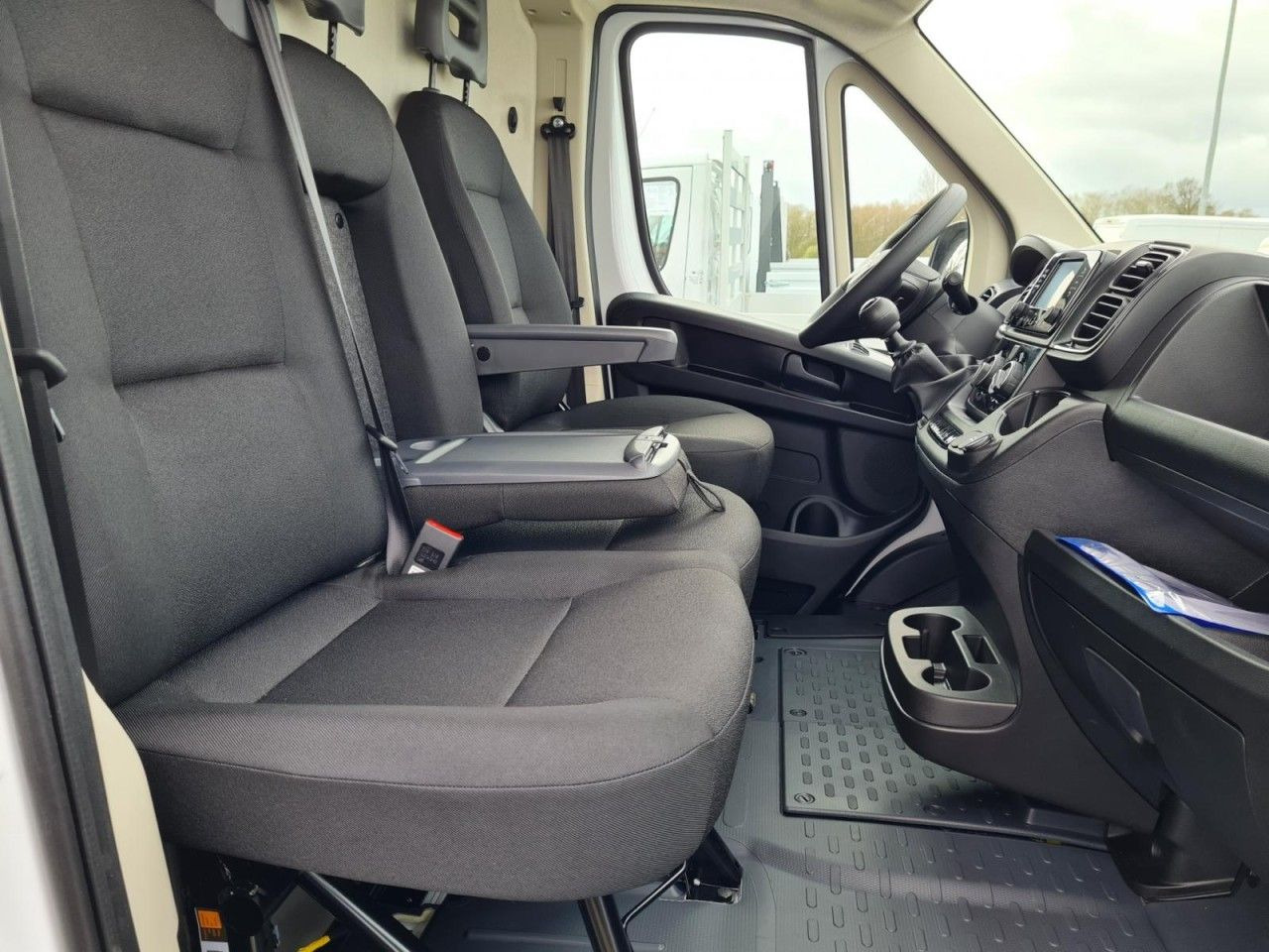 Small van Fiat Ducato 30 Kasten L1H1 KLIMA PDC REGALE TEMPOMAT: picture 14