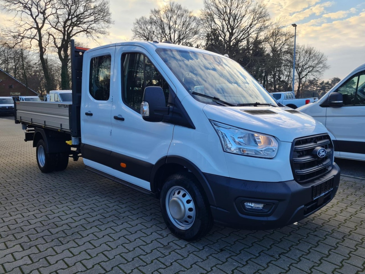 Ford Transit 350 Doka 3 Seitenkipper L4 Trend KAMERA - Tipper van, Combi van: picture 4 Ford Transit 350 Doka 3 Seitenkipper L4 Trend KAMERA - Tipper van, Combi van: picture 4