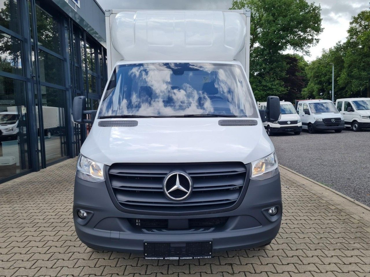Mercedes-Benz Sprinter 315 CDI Möbel Koffer RWD KLIMA TEMPOMAT - Closed box van: picture 2 Mercedes-Benz Sprinter 315 CDI Möbel Koffer RWD KLIMA TEMPOMAT - Closed box van: picture 2