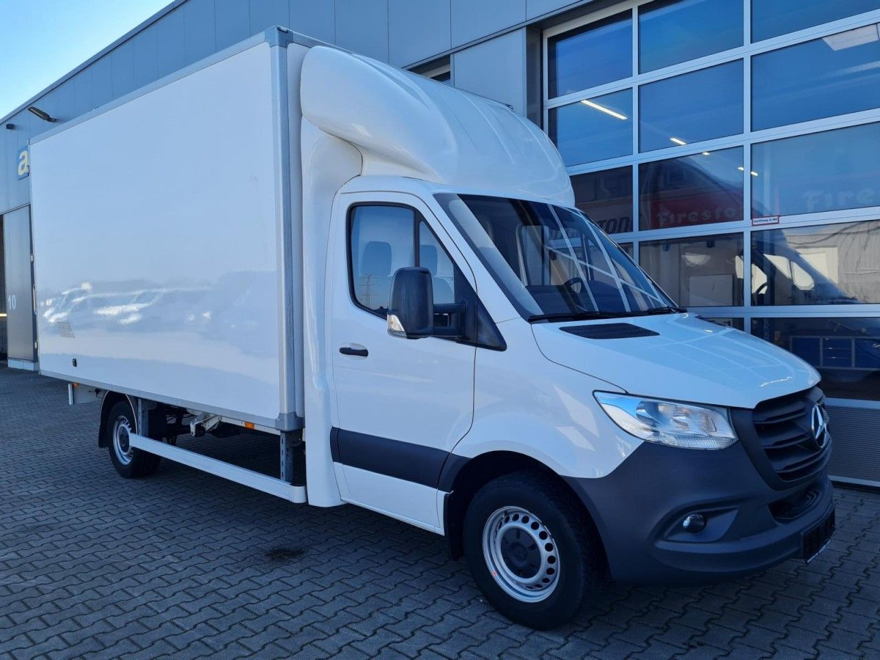 Mercedes-Benz Sprinter 315 CDi RWD Koffer LBW KLIMA TEMPOMAT - Closed box van: picture 3 Mercedes-Benz Sprinter 315 CDi RWD Koffer LBW KLIMA TEMPOMAT - Closed box van: picture 3