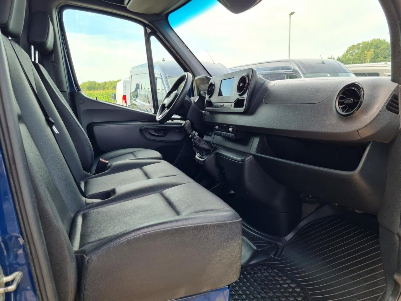 Panel van Mercedes-Benz Sprinter 316 Kasten CDI MR RWD AHK MBUX KAMERA: picture 15
