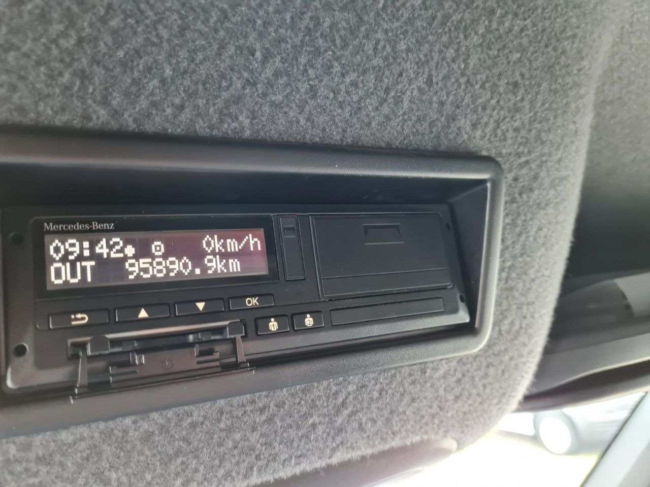 Panel van Mercedes-Benz Sprinter 316 Kasten CDI MR RWD AHK MBUX KAMERA: picture 18