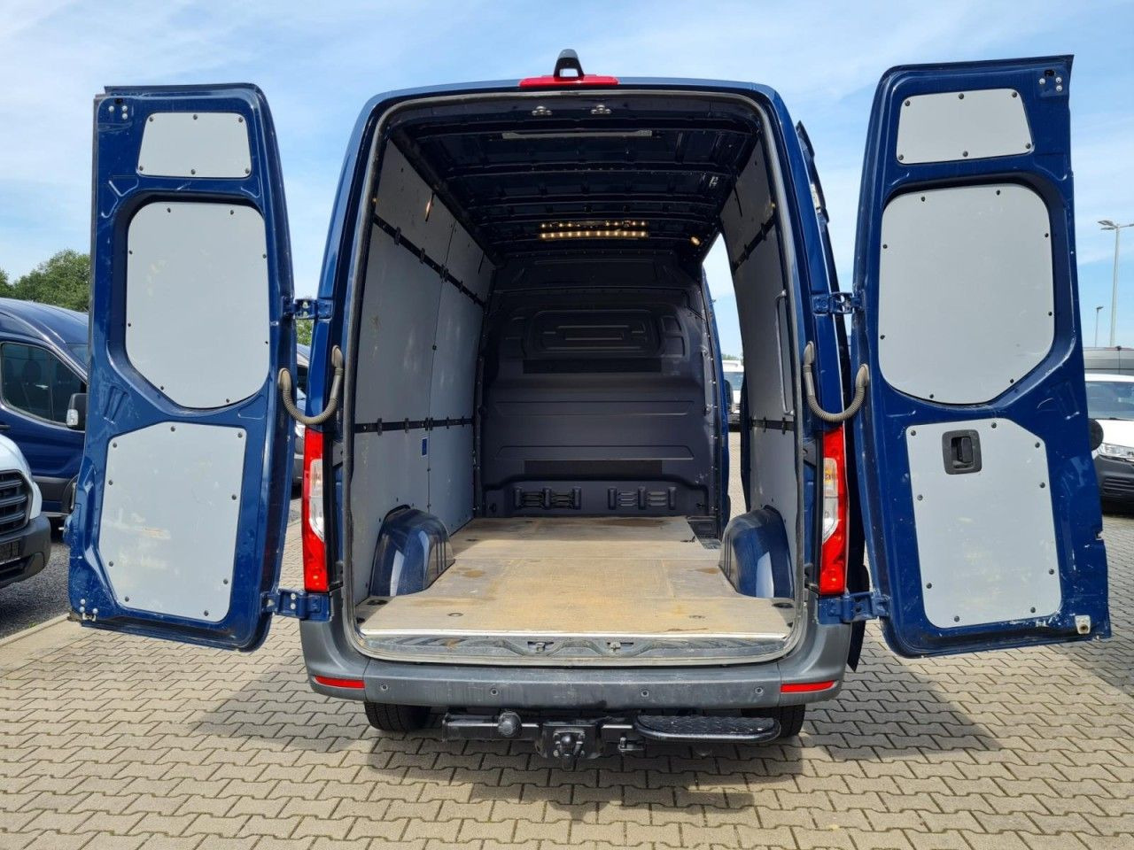Panel van Mercedes-Benz Sprinter 316 Kasten CDI MR RWD AHK MBUX KAMERA: picture 6